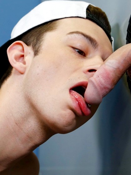 Skinny Silas Gray & Danny Forest have gloryhole sex